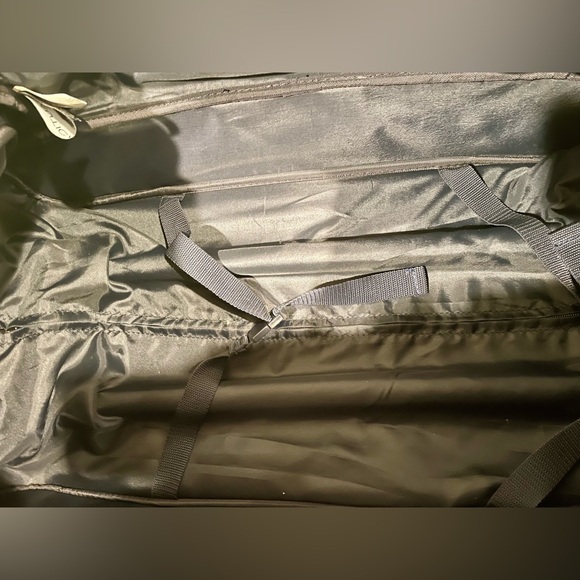 NAUTICA Submariner 22" Rolling Duffel bag - Picture 9 of 13